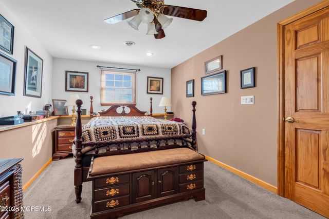 1090 Dove Street, Toms River, NJ 08753