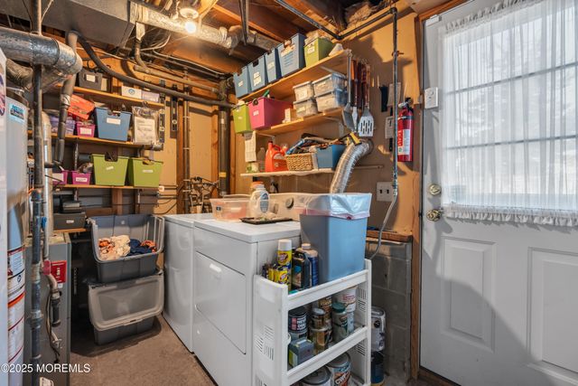 1090 Dove Street, Toms River, NJ 08753