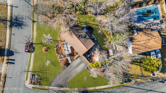 1090 Dove Street, Toms River, NJ 08753