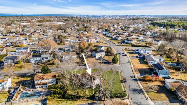 1090 Dove Street, Toms River, NJ 08753