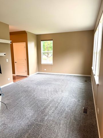 1282 Newport Circle, Pingree Grove, IL 60140