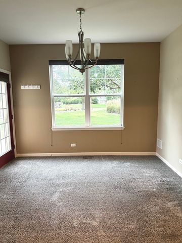1282 Newport Circle, Pingree Grove, IL 60140
