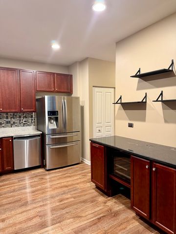 1282 Newport Circle, Pingree Grove, IL 60140