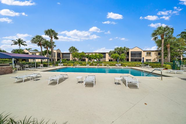 275 Palm Avenue A101, Jupiter, FL 33477