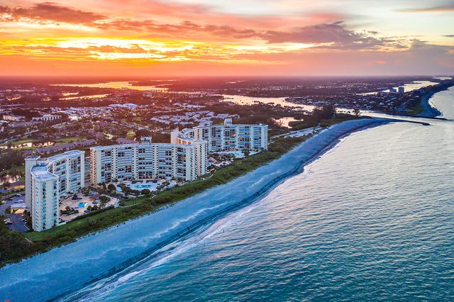 275 Palm Avenue A101, Jupiter, FL 33477