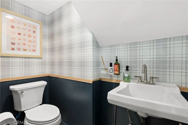 9821 Garibaldi Avenue, Temple City, CA 91780