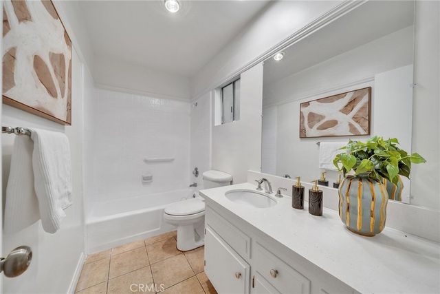 24246 Park Street, Torrance, CA 90505