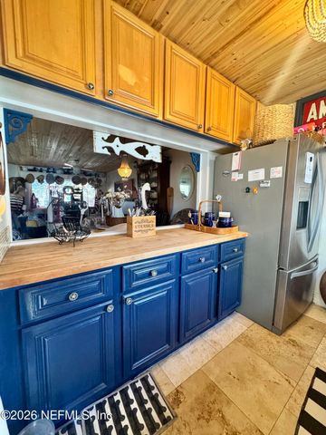 320 13TH Avenue, Jacksonville Beach, FL 32250