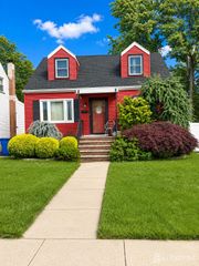 235 Clinton Street, Woodbridge Proper, NJ 07095