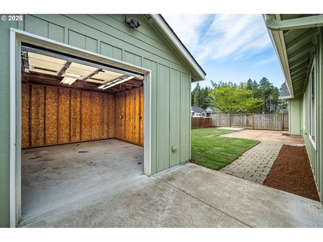 88172 LINDSAY Ln, Veneta, OR 97487