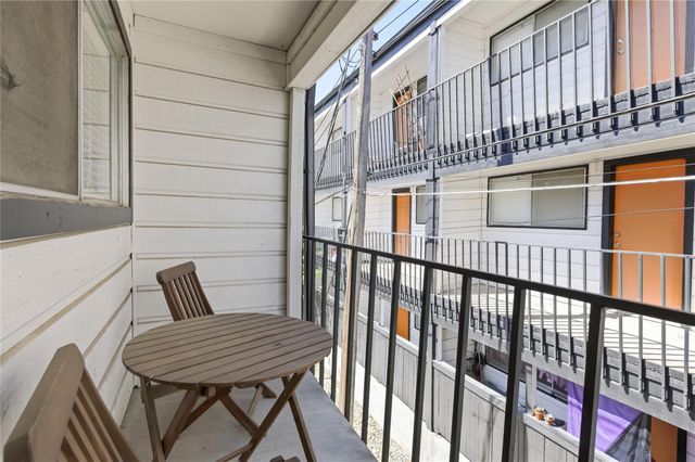 2808 Whitis Ave C301, Austin, TX 78705