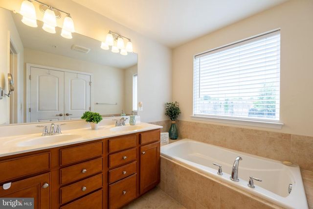 11814 BOLAND MANOR DR, Germantown, MD 20876