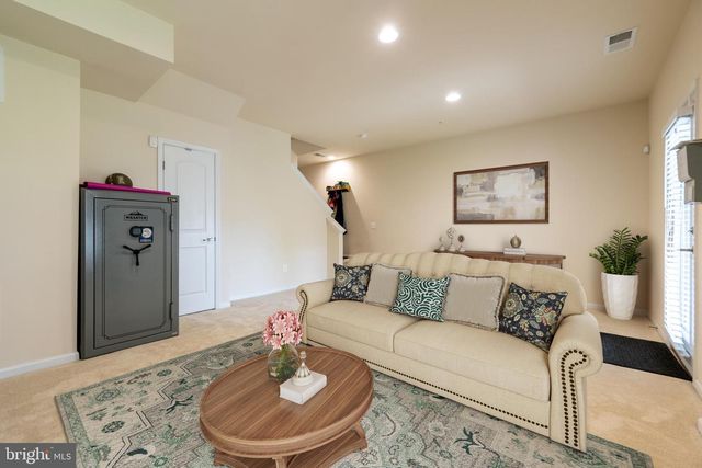 11814 BOLAND MANOR DR, Germantown, MD 20876