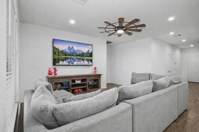 16115 Jordan Meadow Way, Hockley, TX 77447