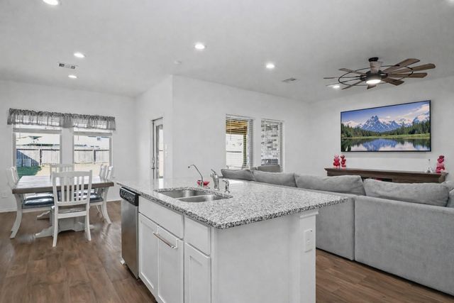 16115 Jordan Meadow Way, Hockley, TX 77447