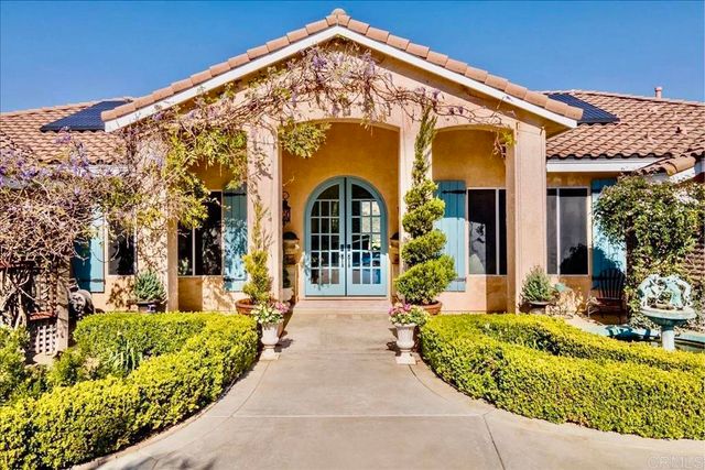 19270 Horizon View Dr., Ramona, CA 92065