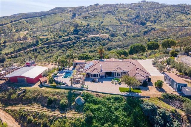 19270 Horizon View Dr., Ramona, CA 92065