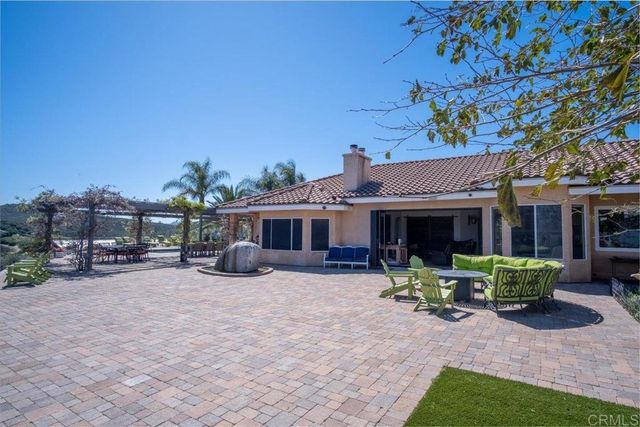 19270 Horizon View Dr., Ramona, CA 92065