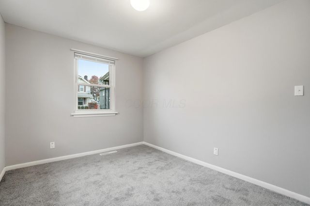 255 E Woodrow Avenue, Columbus, OH 43207