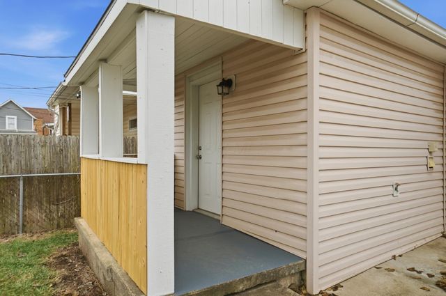 255 E Woodrow Avenue, Columbus, OH 43207