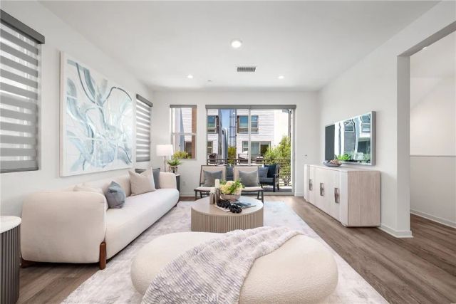 315 Placemark, Irvine, CA 92614