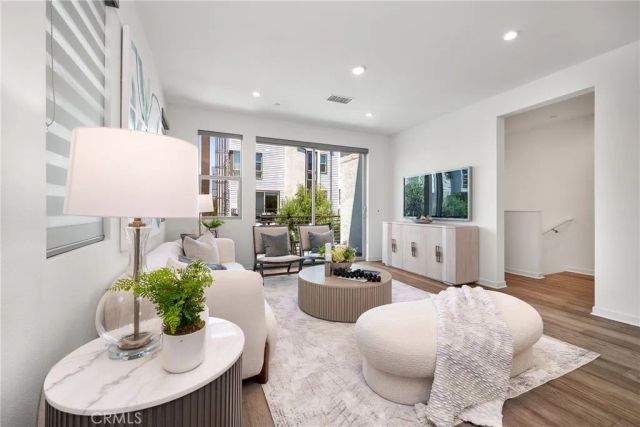 315 Placemark, Irvine, CA 92614
