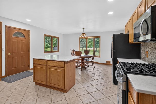14520 Wheaton Road, Brooklyn, MI 49230