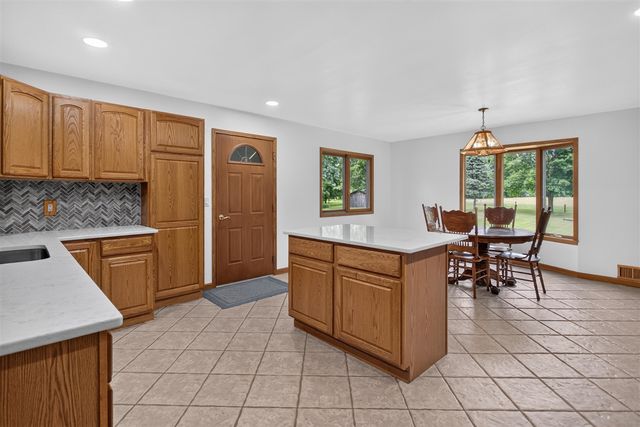 14520 Wheaton Road, Brooklyn, MI 49230