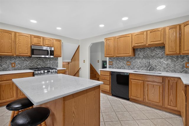 14520 Wheaton Road, Brooklyn, MI 49230