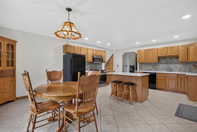 14520 Wheaton Road, Brooklyn, MI 49230