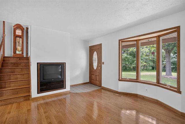 14520 Wheaton Road, Brooklyn, MI 49230