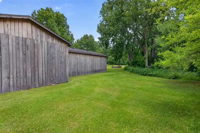 14520 Wheaton Road, Brooklyn, MI 49230
