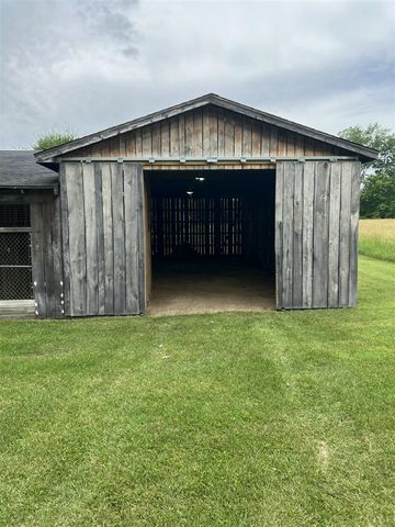14520 Wheaton Road, Brooklyn, MI 49230