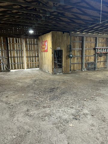 14520 Wheaton Road, Brooklyn, MI 49230