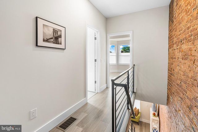 486 SHURS LN, Philadelphia, PA 19128