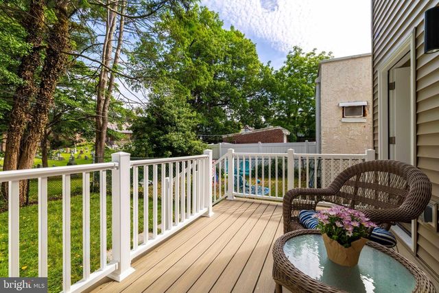486 SHURS LN, Philadelphia, PA 19128