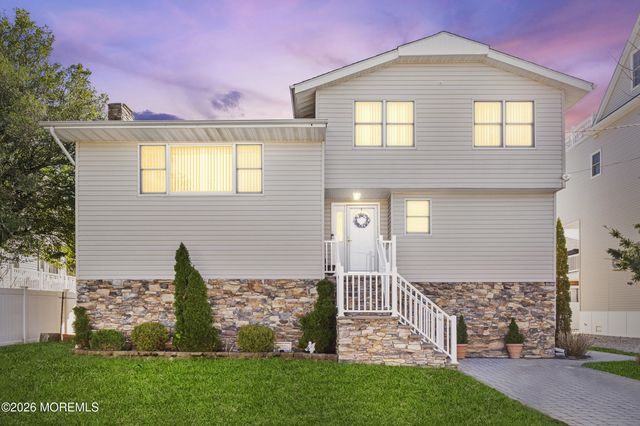 103 Ceylon Avenue, Seaside Heights, NJ 08751