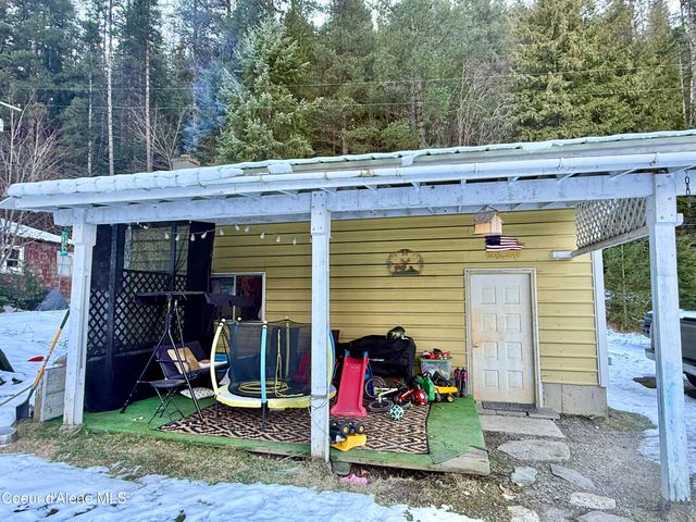 603 E Larch AVE, Osburn, ID 83849