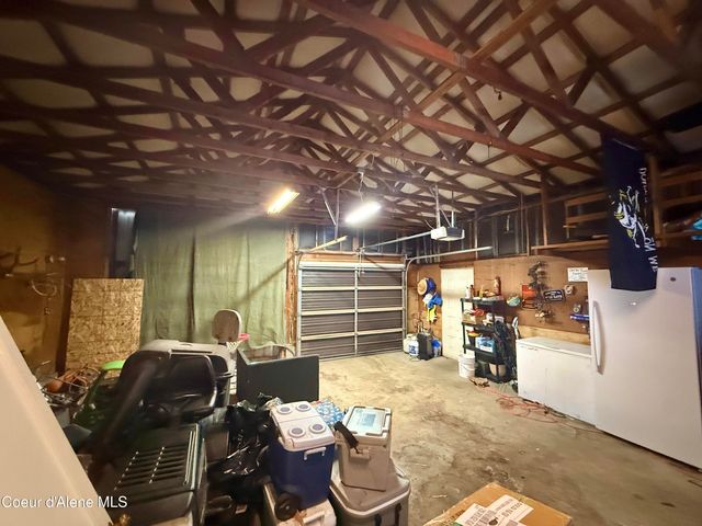 603 E Larch AVE, Osburn, ID 83849