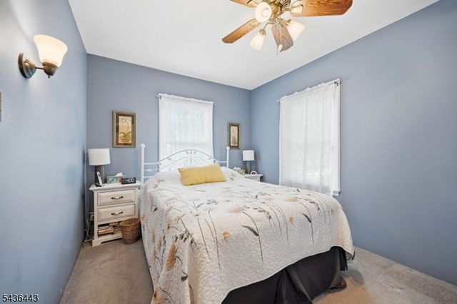 8 Ivan Rd, West Milford Twp., NJ 07480