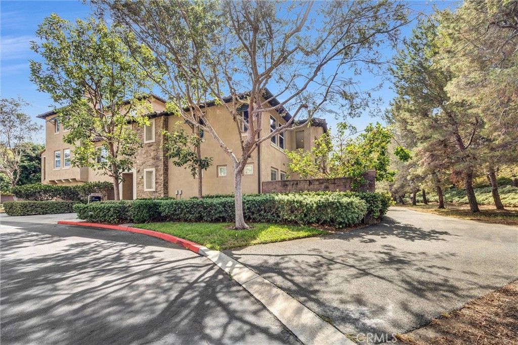 231 Lonetree, Irvine, CA 92603 — photo 3