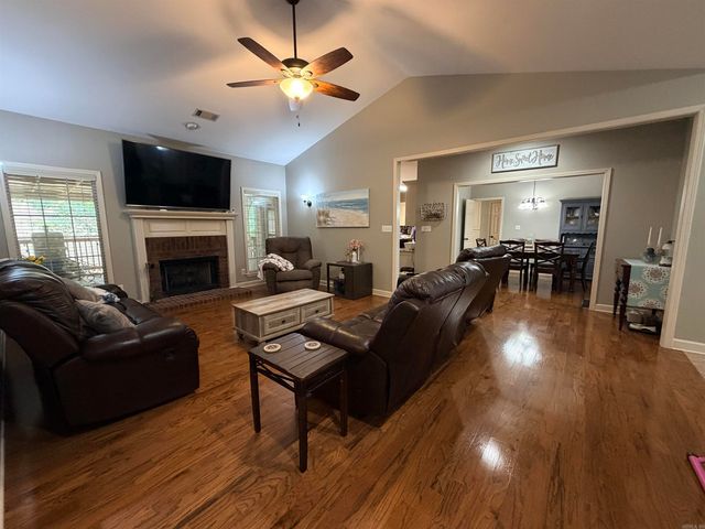 2356 Marion Anderson Road, Hot Springs, AR 71913
