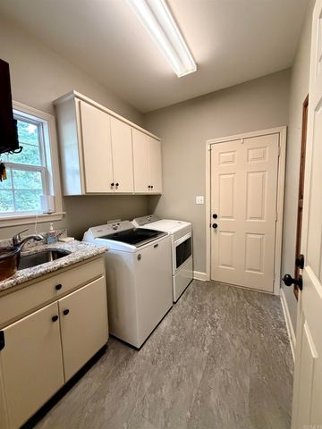 2356 Marion Anderson Road, Hot Springs, AR 71913