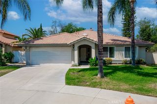 7816 Boxwood Court, Highland, CA 92367