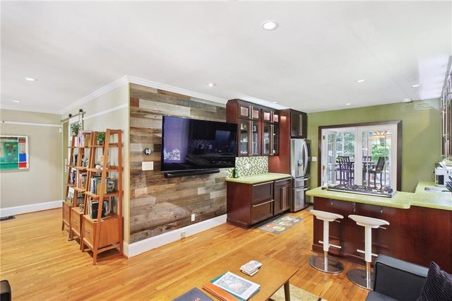 149 Ponce De Leon Court, Decatur, GA 30030