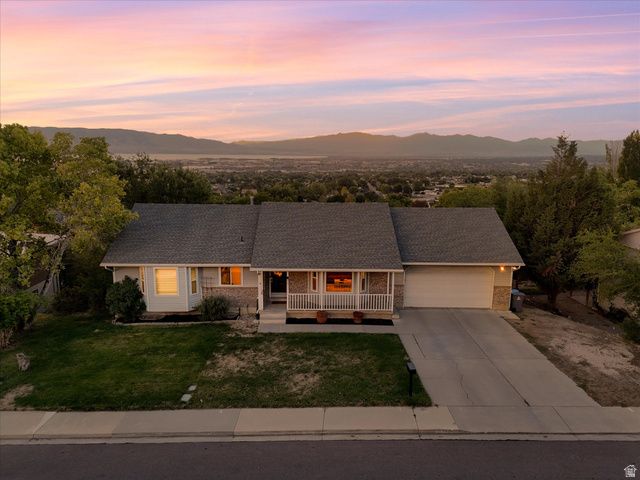 49 N 1300 E, Pleasant Grove, UT 84062