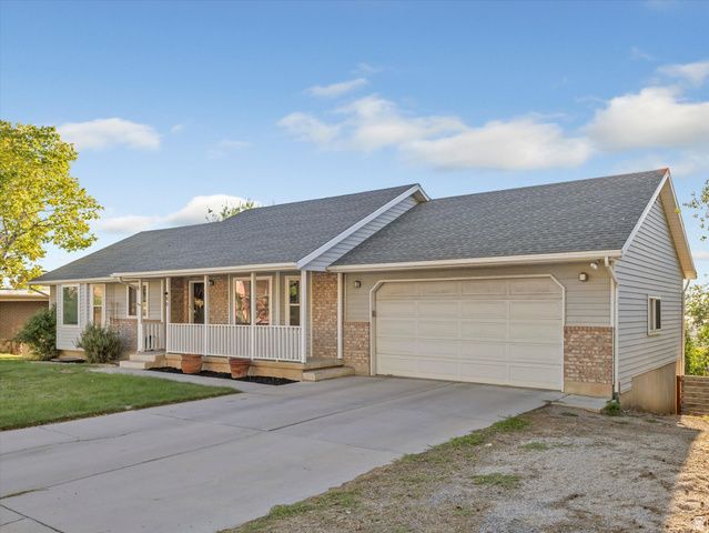 49 N 1300 E, Pleasant Grove, UT 84062