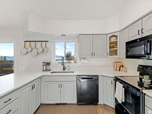 49 N 1300 E, Pleasant Grove, UT 84062