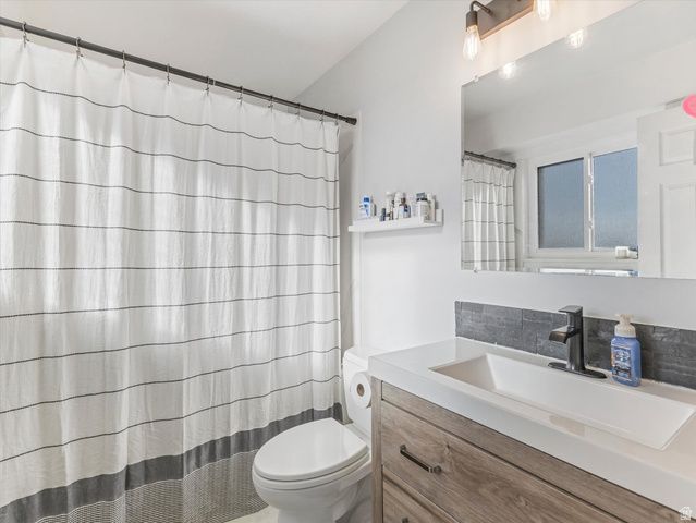 49 N 1300 E, Pleasant Grove, UT 84062