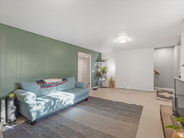 49 N 1300 E, Pleasant Grove, UT 84062